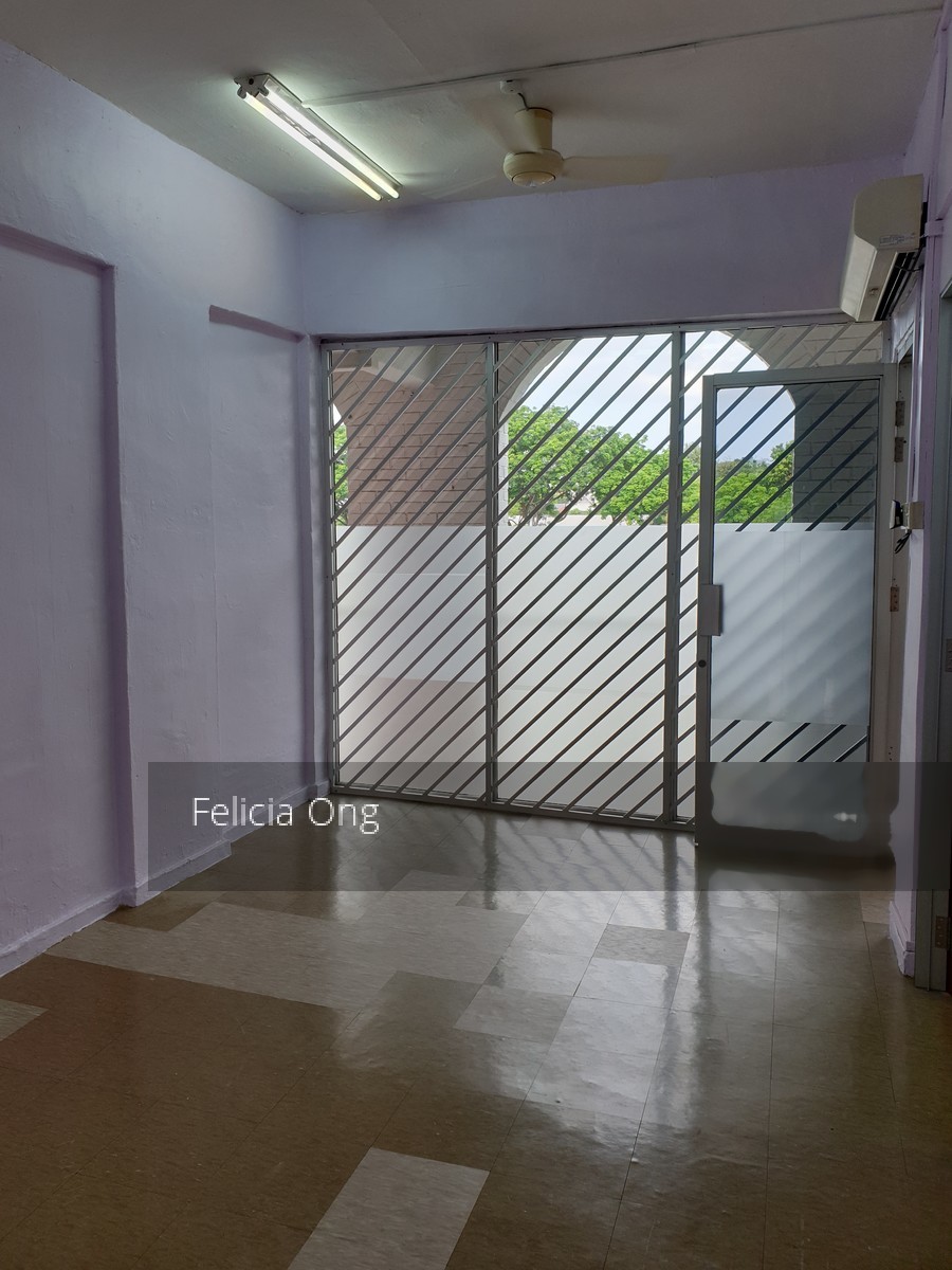 Hougang Street 21 thumbnail photo